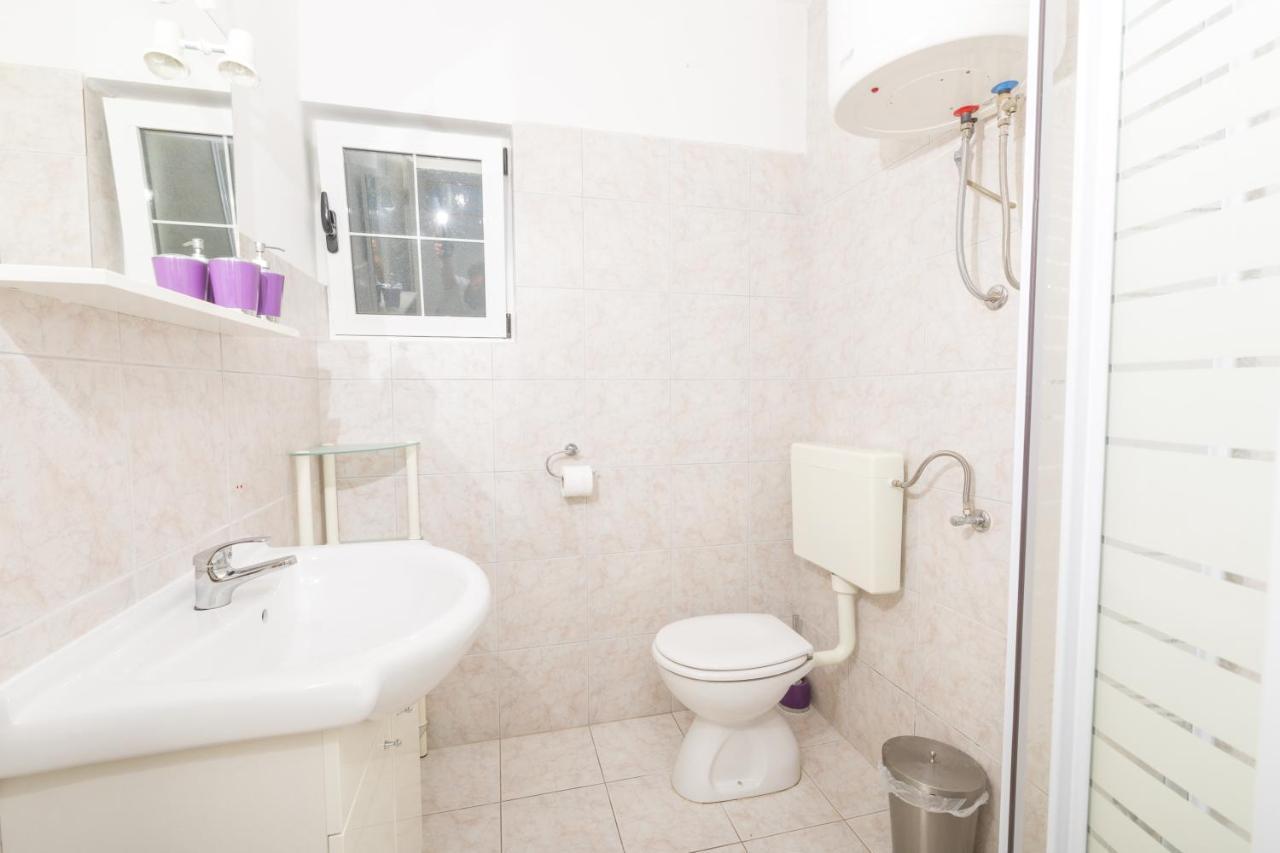 Dobronic Apartment