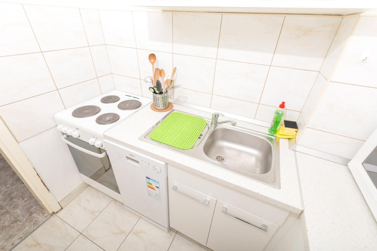 Dobronic Apartment *