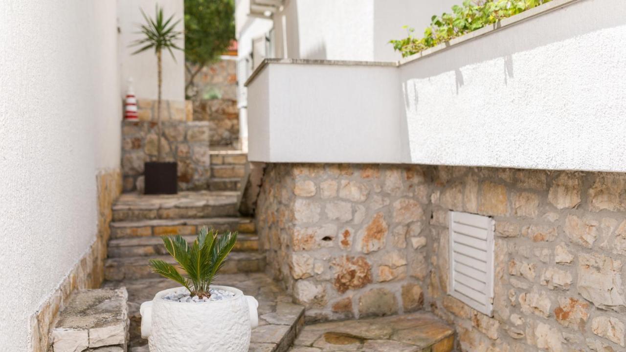 Dobronic Jelsa (Hvar)